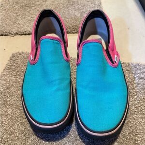 Size 9.5 men’s Vans custom color block skate sneakers casual modern slip on